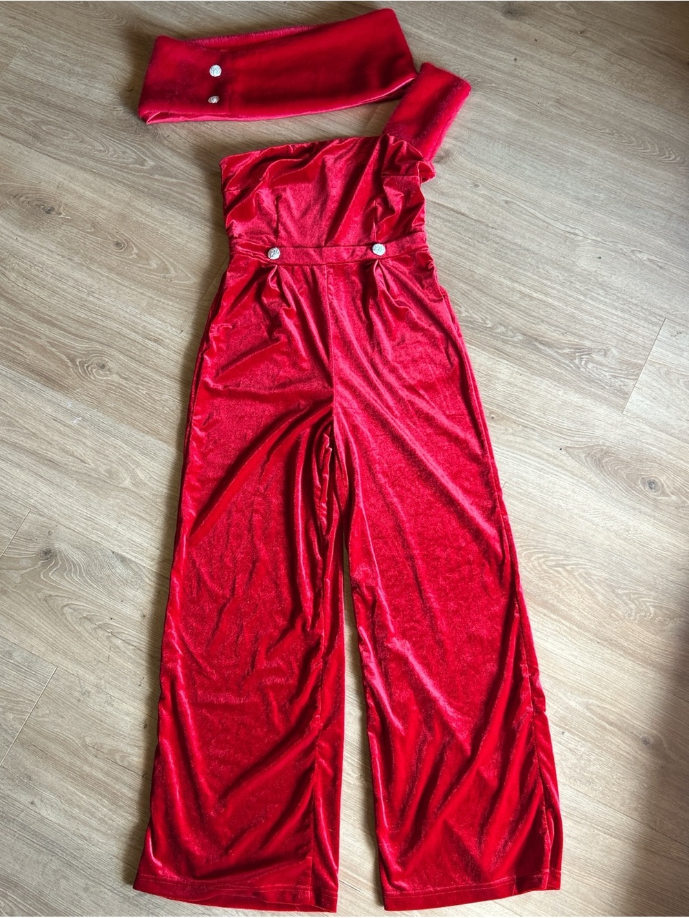 Red Velvet One-Shoulder Jumpsuit with Waist Detail